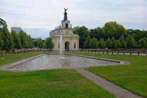SPACER SENIORZY - Historia parków w centrum Białegostoku