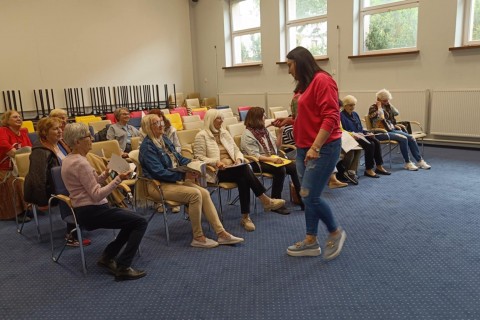 Trening pamięci i koncentracji seniorów na wesoło