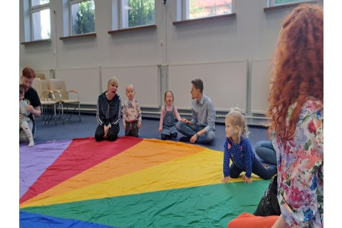 Zajęcia umuzykalniające dla dzieci w wieku 2-3 lata