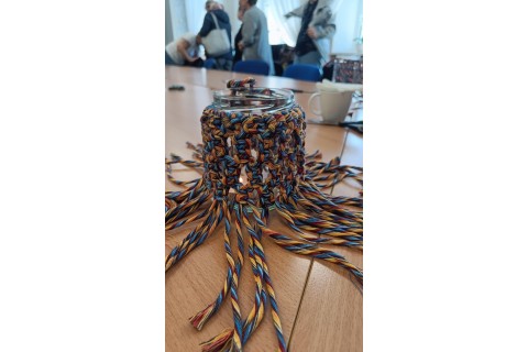 Warsztaty kreatywne dla seniorów - makrama dla początkujących