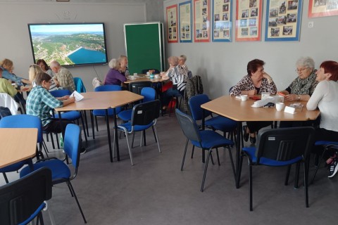 Czwartkowe spotkania Seniorów przy kawie i herbacie