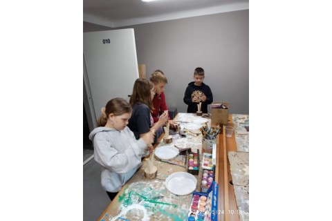 Warsztaty dla dzieci 10+ „Zabawy z drewnem”