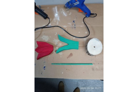 Warsztaty dla dzieci 10+ „Zabawy z drewnem”