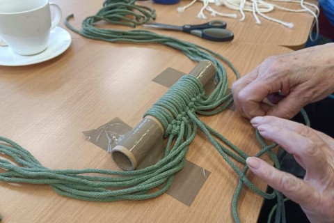 Warsztaty makramy dla seniorów