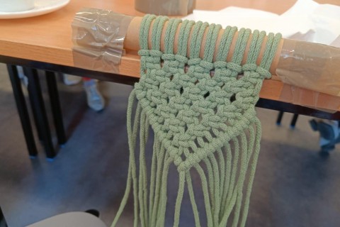 Warsztaty makramy dla seniorów