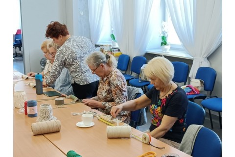 Warsztaty makramy dla seniorów