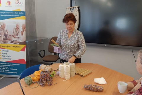 Warsztaty makramy dla seniorów