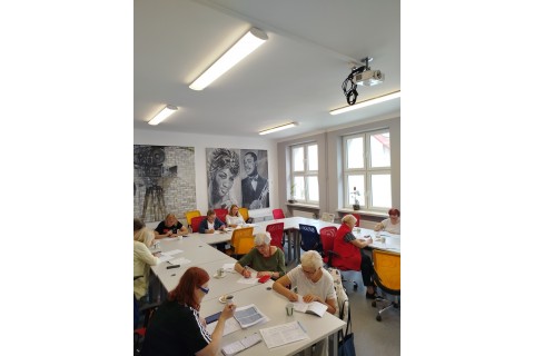 Zajęcia j. angielskiego dla seniorów