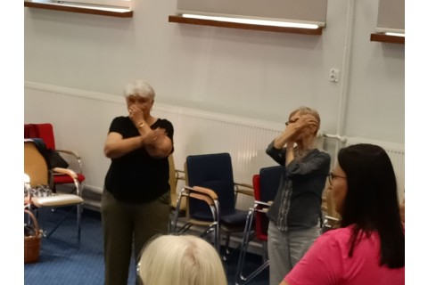 Trening pamięci i koncentracji seniorów na wesoło