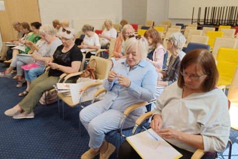Trening pamięci i koncentracji seniorów na wesoło