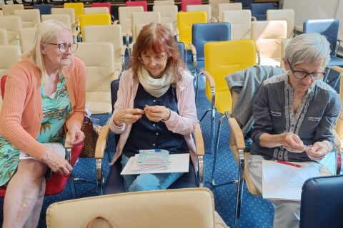 Trening pamięci i koncentracji seniorów na wesoło