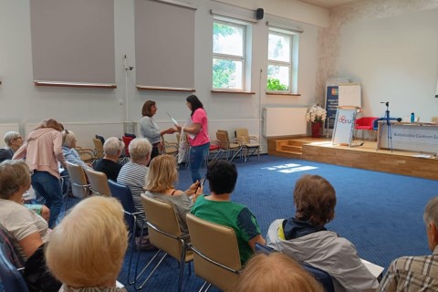 Trening pamięci i koncentracji seniorów na wesoło