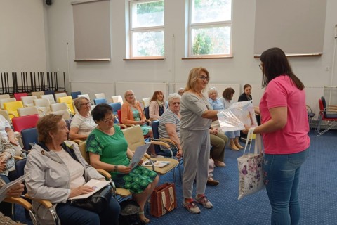 Trening pamięci i koncentracji seniorów na wesoło