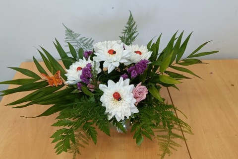 Warsztaty florystyczne dla seniorów - kompozycja na stół