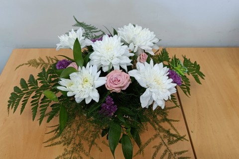 Warsztaty florystyczne dla seniorów - kompozycja na stół