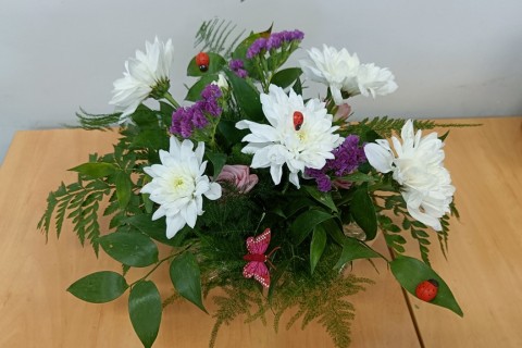 Warsztaty florystyczne dla seniorów - kompozycja na stół