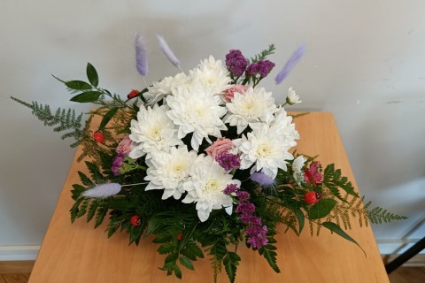 Warsztaty florystyczne dla seniorów - kompozycja na stół