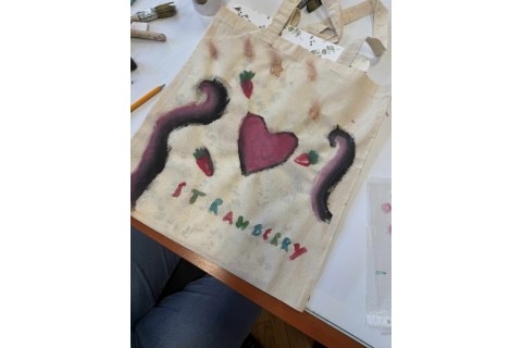 Warsztaty kreatywne dla dzieci 9+ Malowanie toreb eko