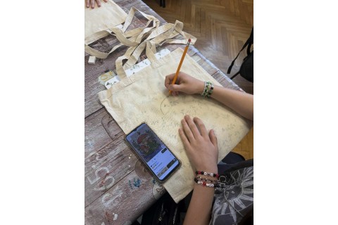 Warsztaty kreatywne dla dzieci 9+ Malowanie toreb eko