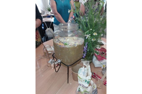 Warsztaty zielarskie - „Kwiaty, które karmią i leczą”