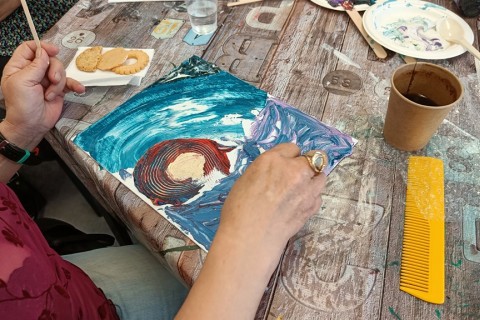 Warsztaty malarstwa dla seniorów - obrazy strukturalne