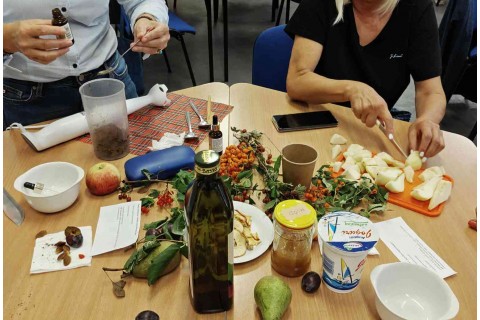 warsztaty zielarskie - „Owoce ziemi – dzikość i obfitość