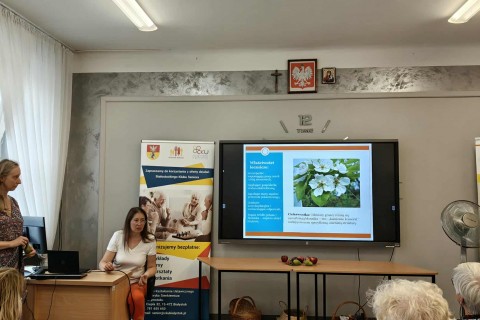 warsztaty zielarskie - „Owoce ziemi – dzikość i obfitość