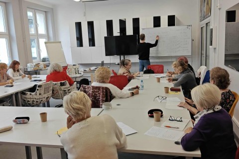 Zajęcia j. angielskiego dla seniorów