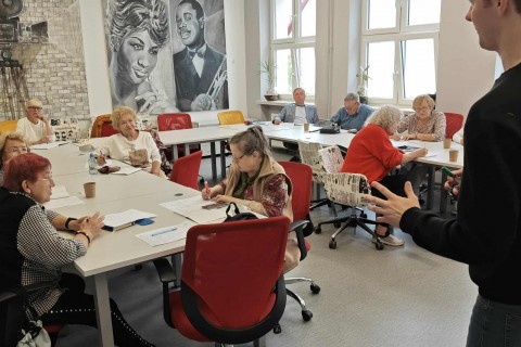 Zajęcia j. angielskiego dla seniorów
