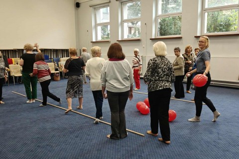 Trening medyczny stóp dla seniorów