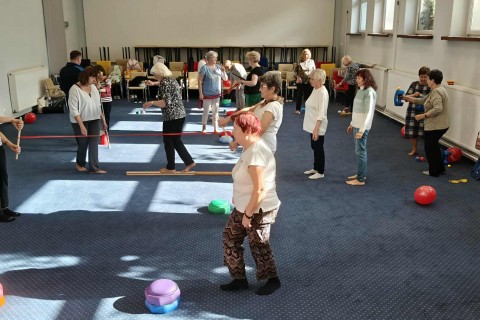 Trening medyczny stóp dla seniorów