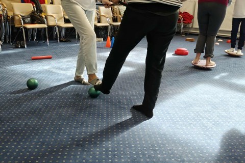 Trening medyczny stóp dla seniorów