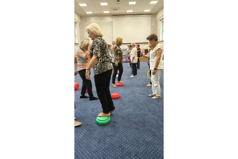 Trening medyczny stóp dla seniorów