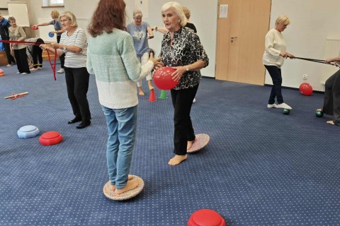 Trening medyczny stóp dla seniorów