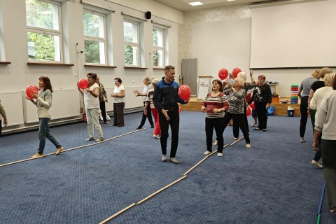 Trening medyczny stóp dla seniorów