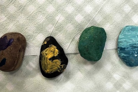 Warsztaty kreatywne dla dzieci 8+ lat - malowanie na kamieniach