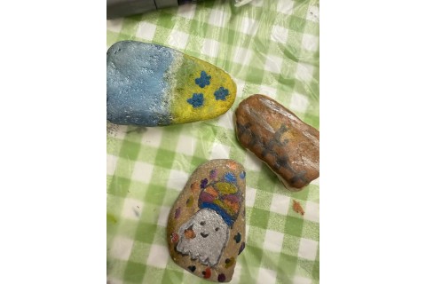 Warsztaty kreatywne dla dzieci 8+ lat - malowanie na kamieniach