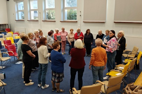 Trening pamięci i koncentracji seniorów na wesoło