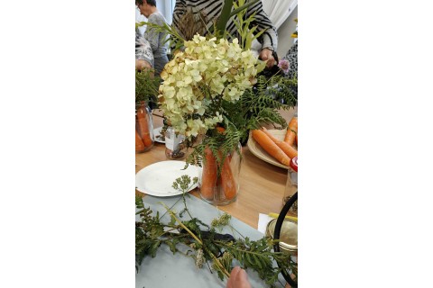 Warsztaty zielarskie dla seniorów - Korzenie, czyli tajemnica podziemnego świata