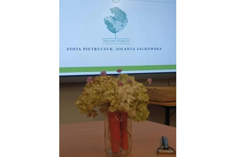 Warsztaty zielarskie - „Korzenie, czyli tajemnica podziemnego świata”