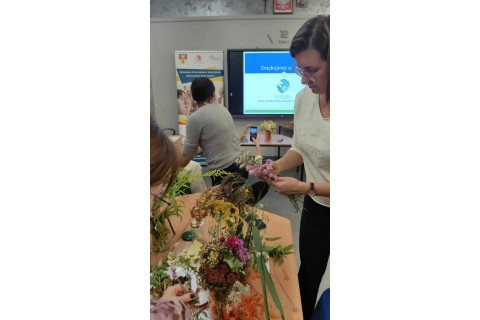 Warsztaty zielarskie - „Korzenie, czyli tajemnica podziemnego świata”