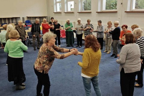 Trening pamięci i koncentracji seniorów na wesoło 