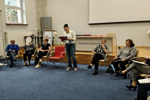 Trening pamięci i koncentracji seniorów na wesoło 