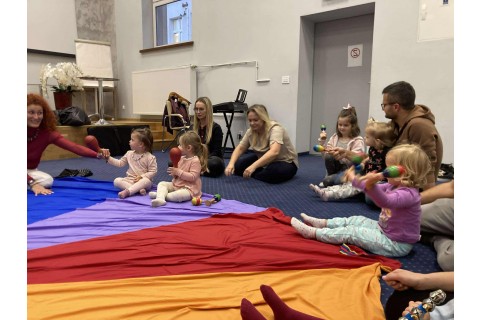 Zajęcia umuzykalniające dla dzieci w wieku 2-3 lata
