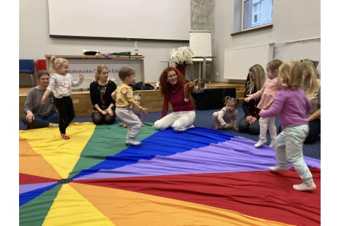 Zajęcia umuzykalniające dla dzieci w wieku 2-3 lata