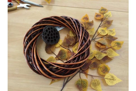 Warsztaty dla seniorów - Jesienne wianki