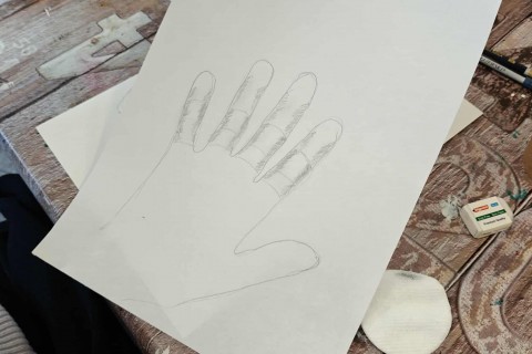 Warsztaty malarstwa dla seniorów - martwa natura ołówkiem