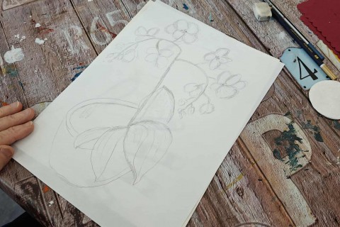 Warsztaty malarstwa dla seniorów - martwa natura ołówkiem