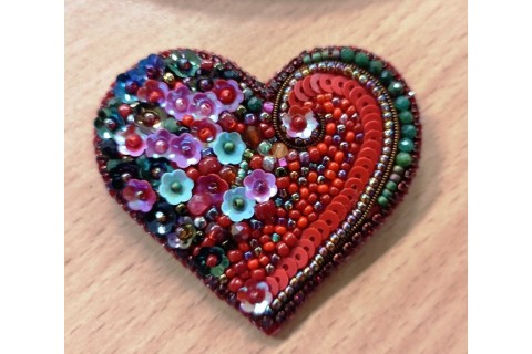 Warsztaty tworzenia biżuterii - broszka w technice haftu koralikowego