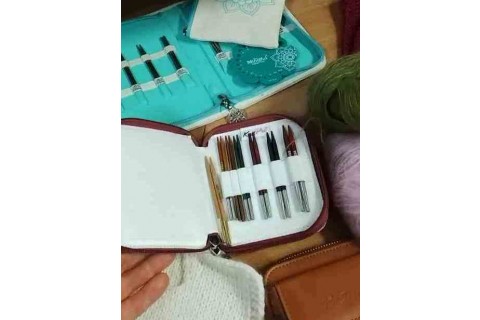 Warsztaty robienia na drutach dla początkujących